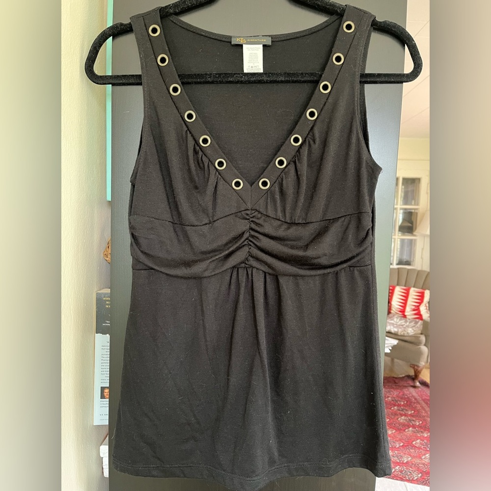 Tank top with metal detail